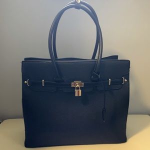 Large laptop bag/purse
